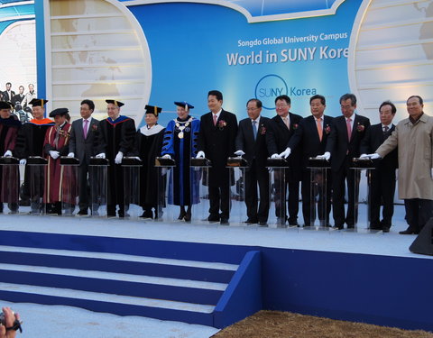 Officiële opening in Incheon (Korea) van de Songdo Global University Campus en van de State University of New York Korea (SUNY K