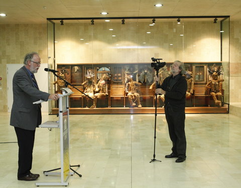 Inhuldiging kunstwerk 'De laatste dag, als het heidens oog vol is' van Camiel Van Breedam, een schenking van Roger en Constance 