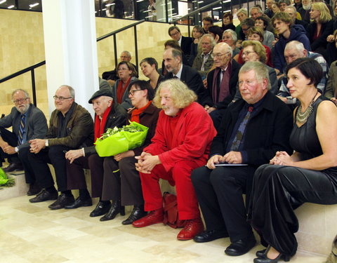 Inhuldiging kunstwerk 'De laatste dag, als het heidens oog vol is' van Camiel Van Breedam, een schenking van Roger en Constance 