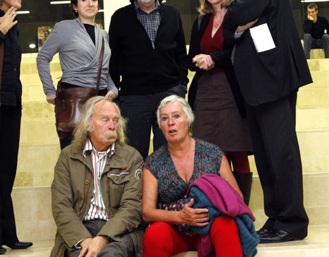 Inhuldiging kunstwerk 'De laatste dag, als het heidens oog vol is' van Camiel Van Breedam, een schenking van Roger en Constance 