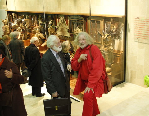 Inhuldiging kunstwerk 'De laatste dag, als het heidens oog vol is' van Camiel Van Breedam, een schenking van Roger en Constance 