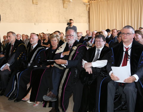 Uitreiking institutioneel eredoctoraat -34917