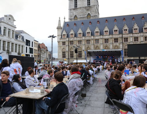 FK Beiaardcantus 2014 op Sint-Baafsplein-45892