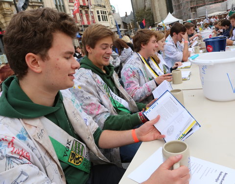 FK Beiaardcantus 2014 op Sint-Baafsplein-45905