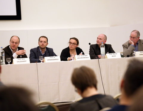 Paneldebat door UGent Postdoc Community georganiseerd -47262