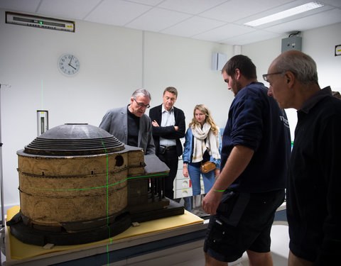 Verhuis kurkmaquette Pantheon naar het UZ Gent